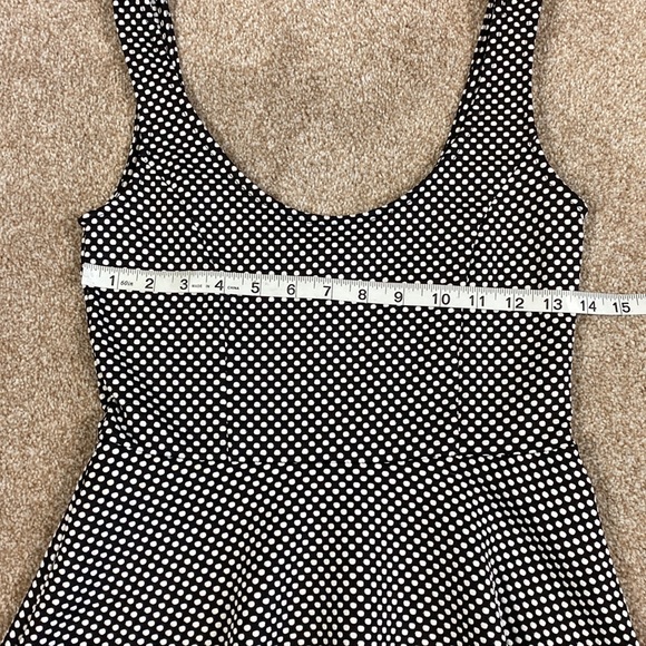 Forever 21 Women's Black/White Polka Dot Skater Dress Size S EUC - Picture 6 of 8